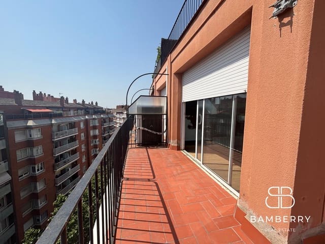 4 quarto Apartamento para arrendar em Vallcarca i Els Penitents, Barcelona cidade - 2 200 € (Ref: 9181525)