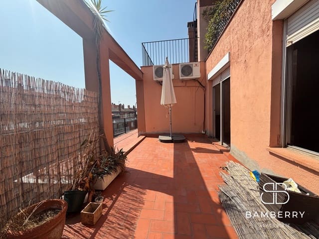 4 quarto Apartamento para arrendar em Vallcarca i Els Penitents, Barcelona cidade - 2 200 € (Ref: 9181525)