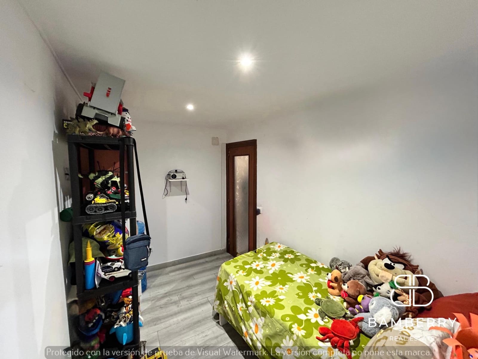 3 bedroom Flat for sale in Castelldefels - € 299,000 (Ref: 9181526)