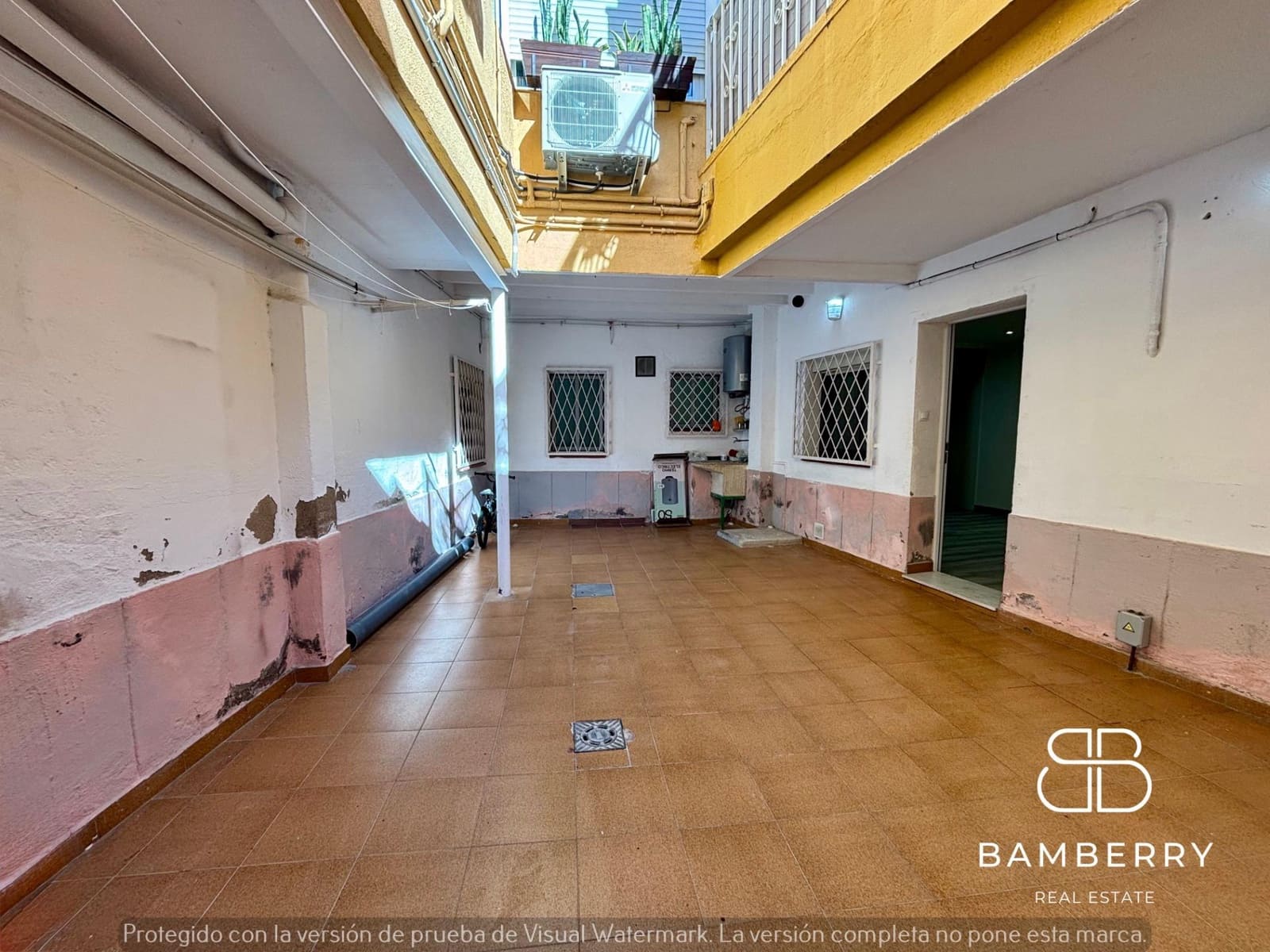 3 bedroom Flat for sale in Castelldefels - € 299,000 (Ref: 9181526)