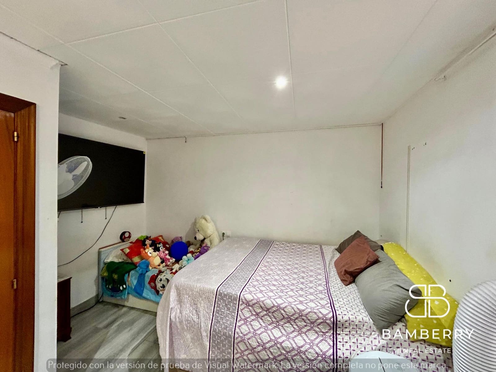 3 bedroom Flat for sale in Castelldefels - € 299,000 (Ref: 9181526)