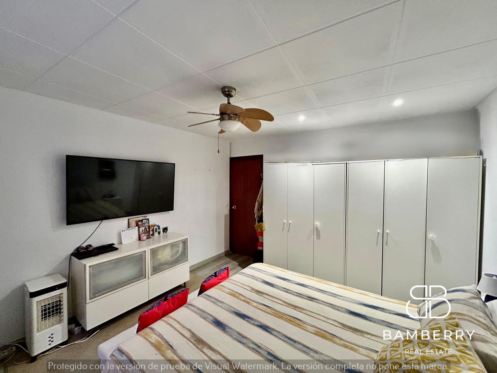 3 bedroom Flat for sale in Castelldefels - € 299,000 (Ref: 9181526)