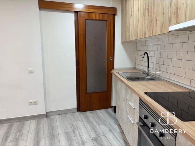 Piso de 3 habitaciones en Castelldefels en venta - 280.000 € (Ref: 9181526)