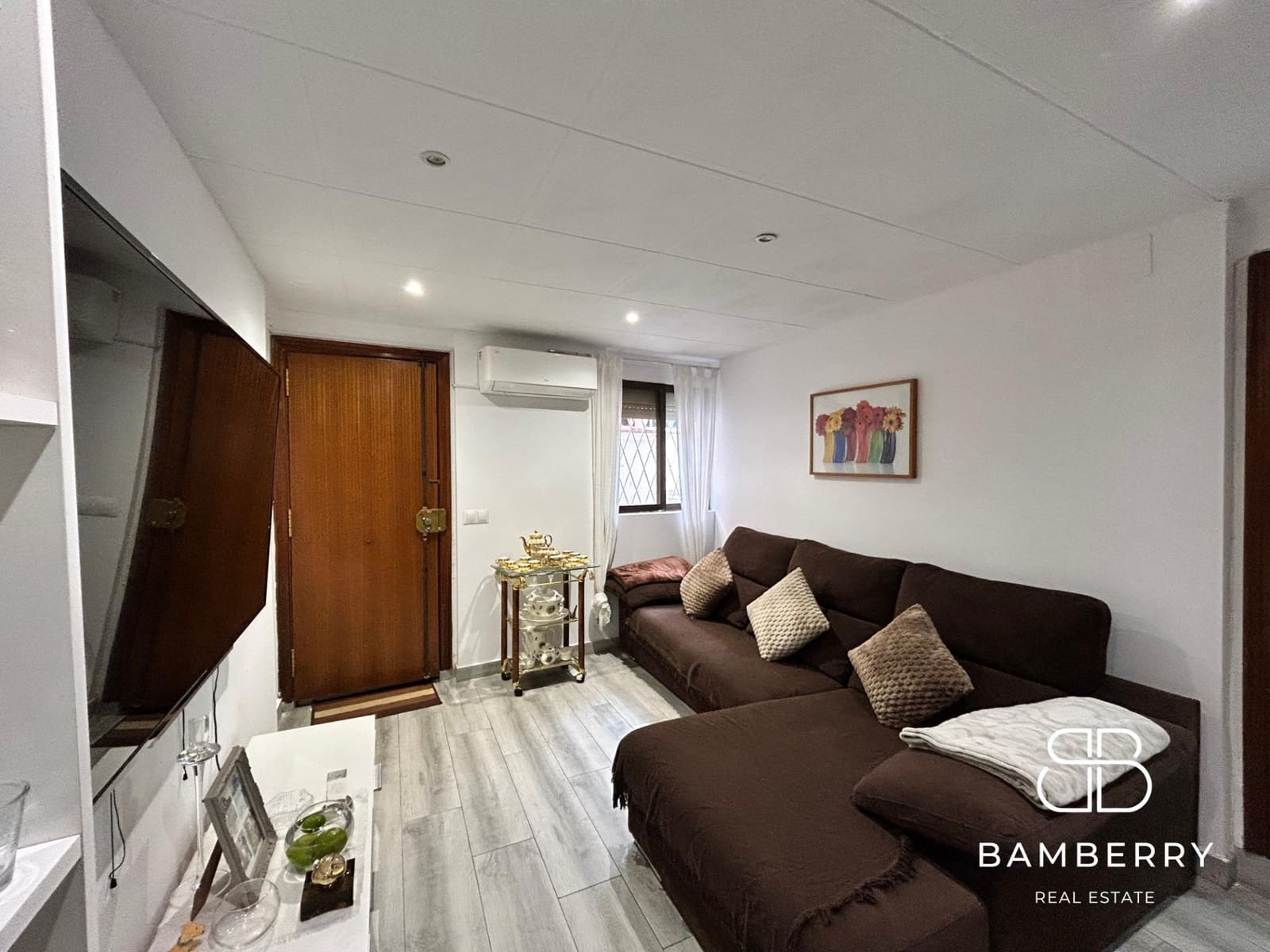 3 bedroom Flat for sale in Castelldefels - € 280,000 (Ref: 9181526)