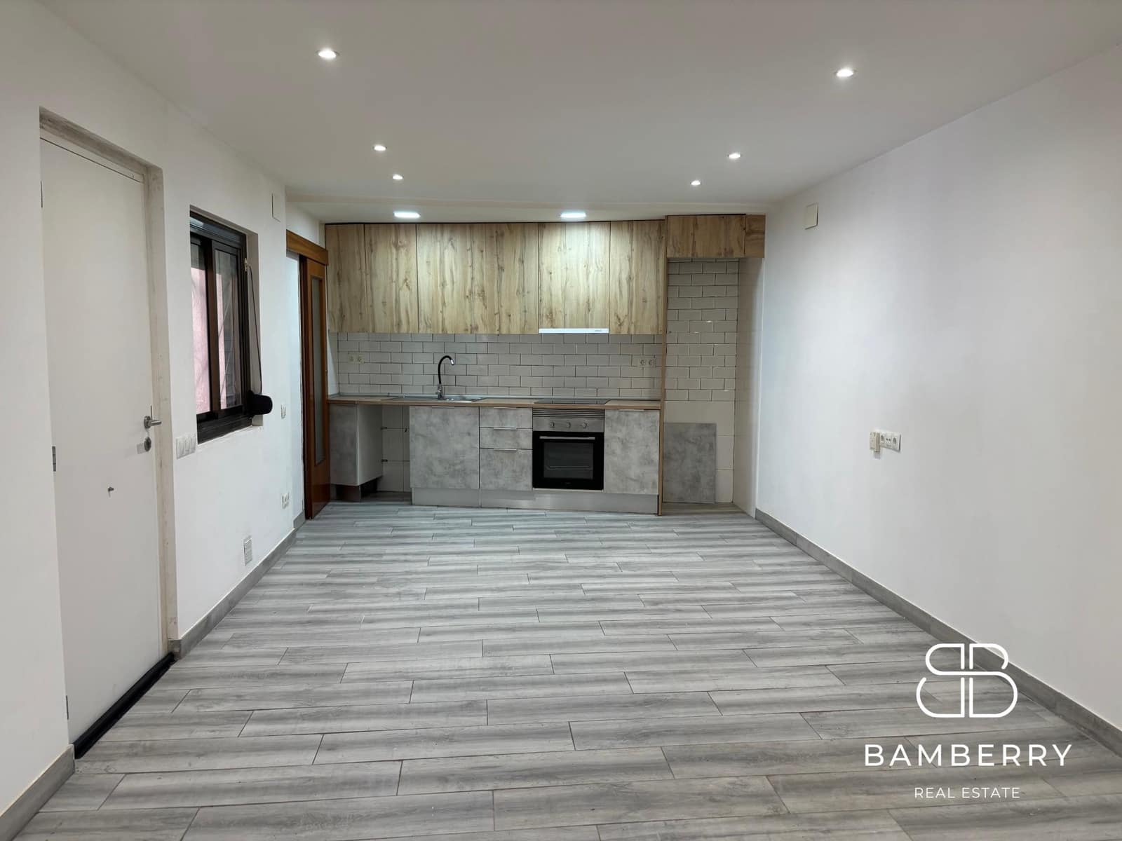 3 slaapkamer Flat te koop in Castelldefels - € 280.000 (Ref: 9181526)