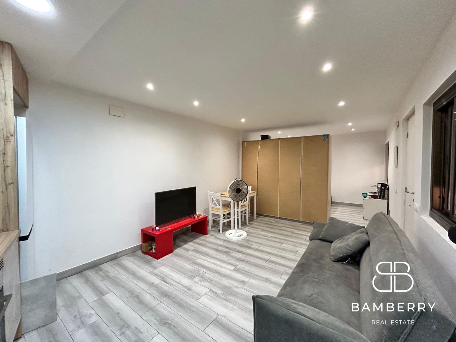 3 slaapkamer Flat te koop in Castelldefels - € 280.000 (Ref: 9181526)