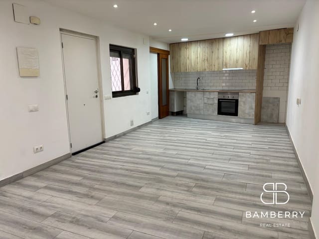 3 slaapkamer Flat te koop in Castelldefels - € 280.000 (Ref: 9181526)