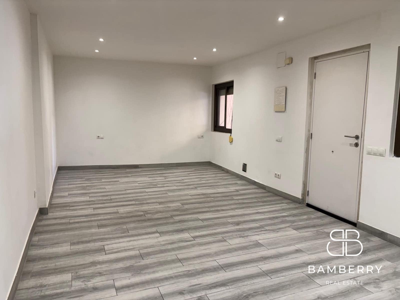 Piso de 3 habitaciones en Castelldefels en venta - 280.000 € (Ref: 9181526)