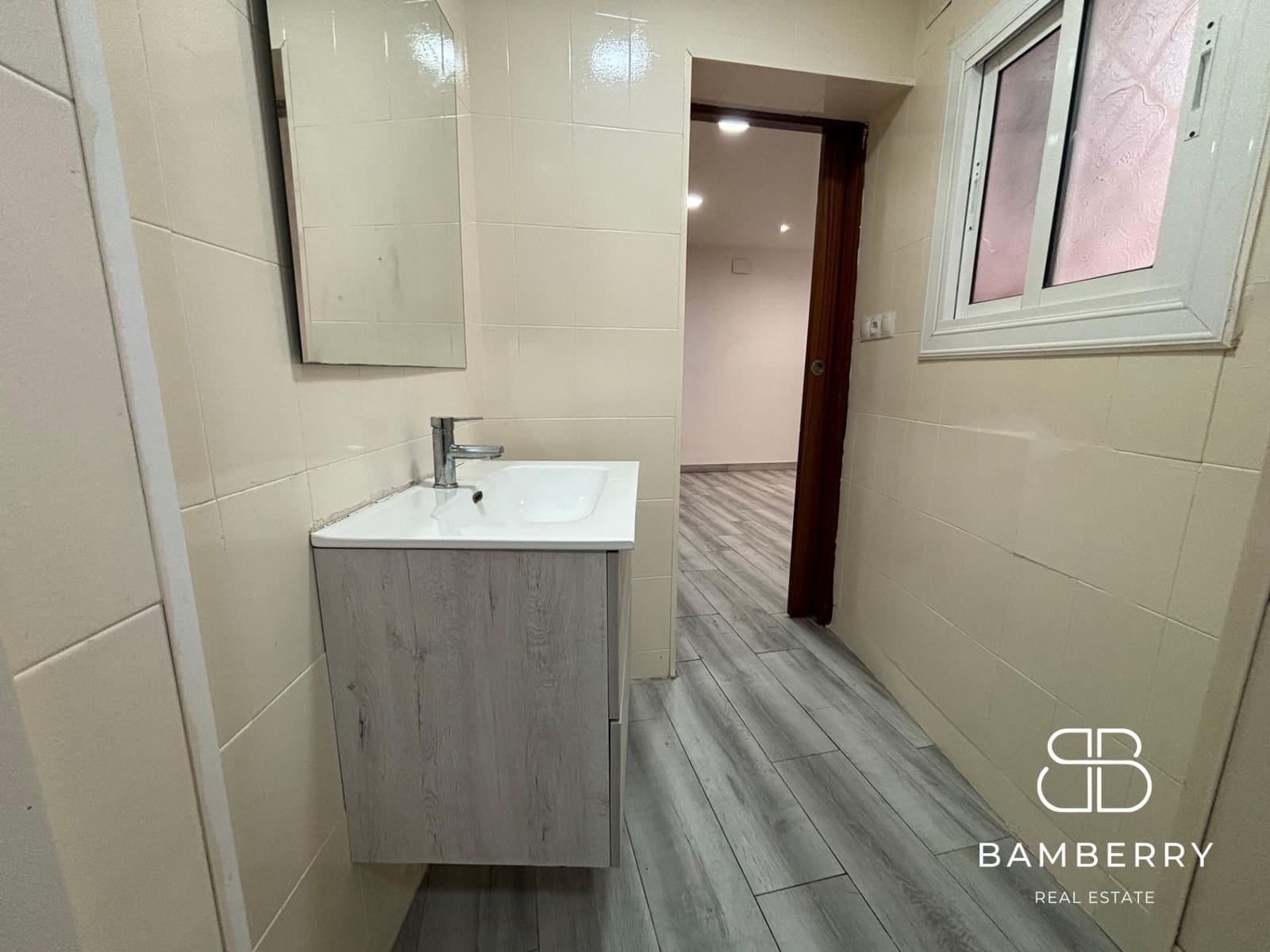 Piso de 3 habitaciones en Castelldefels en venta - 280.000 € (Ref: 9181526)