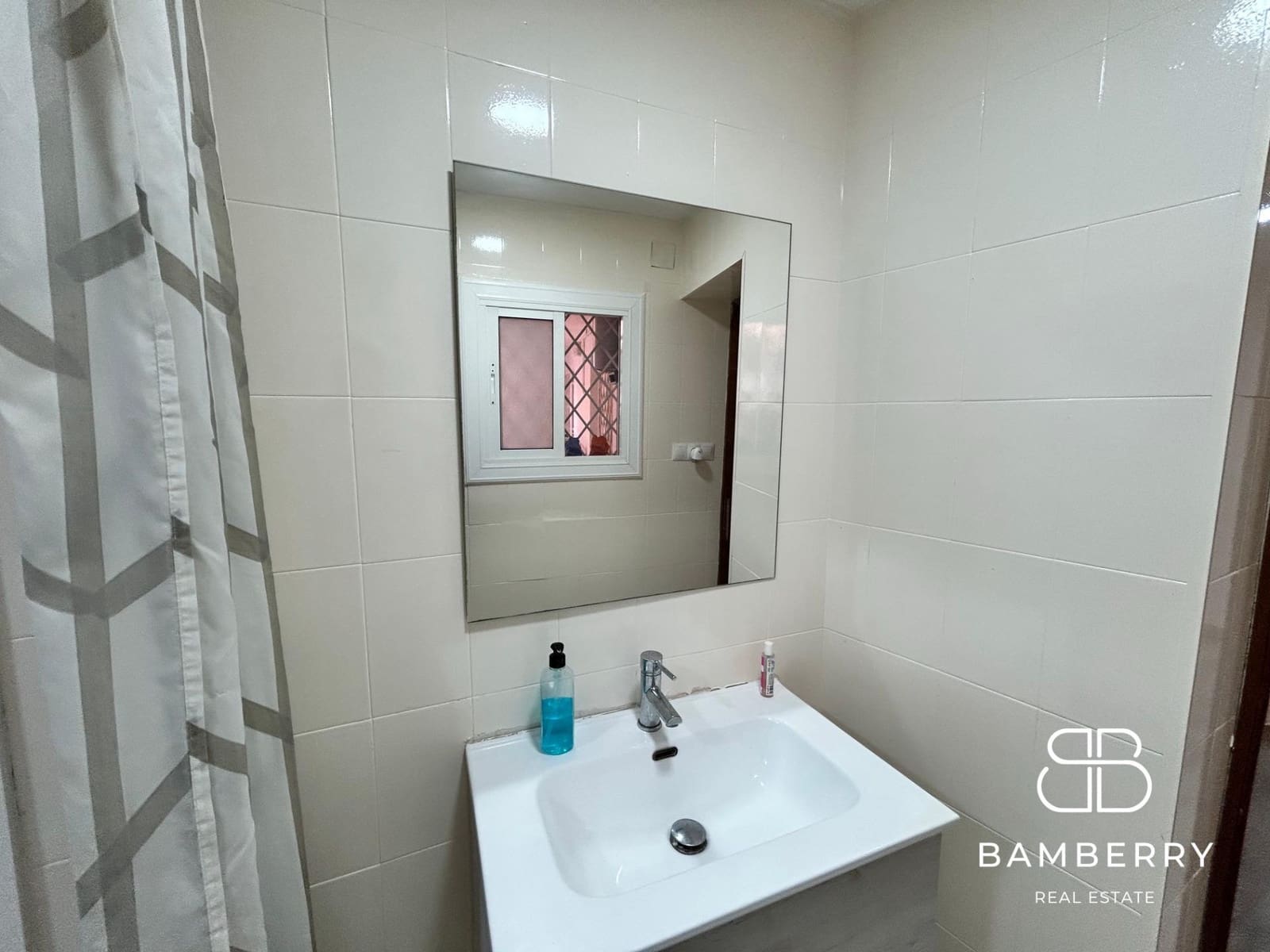 3 slaapkamer Flat te koop in Castelldefels - € 280.000 (Ref: 9181526)
