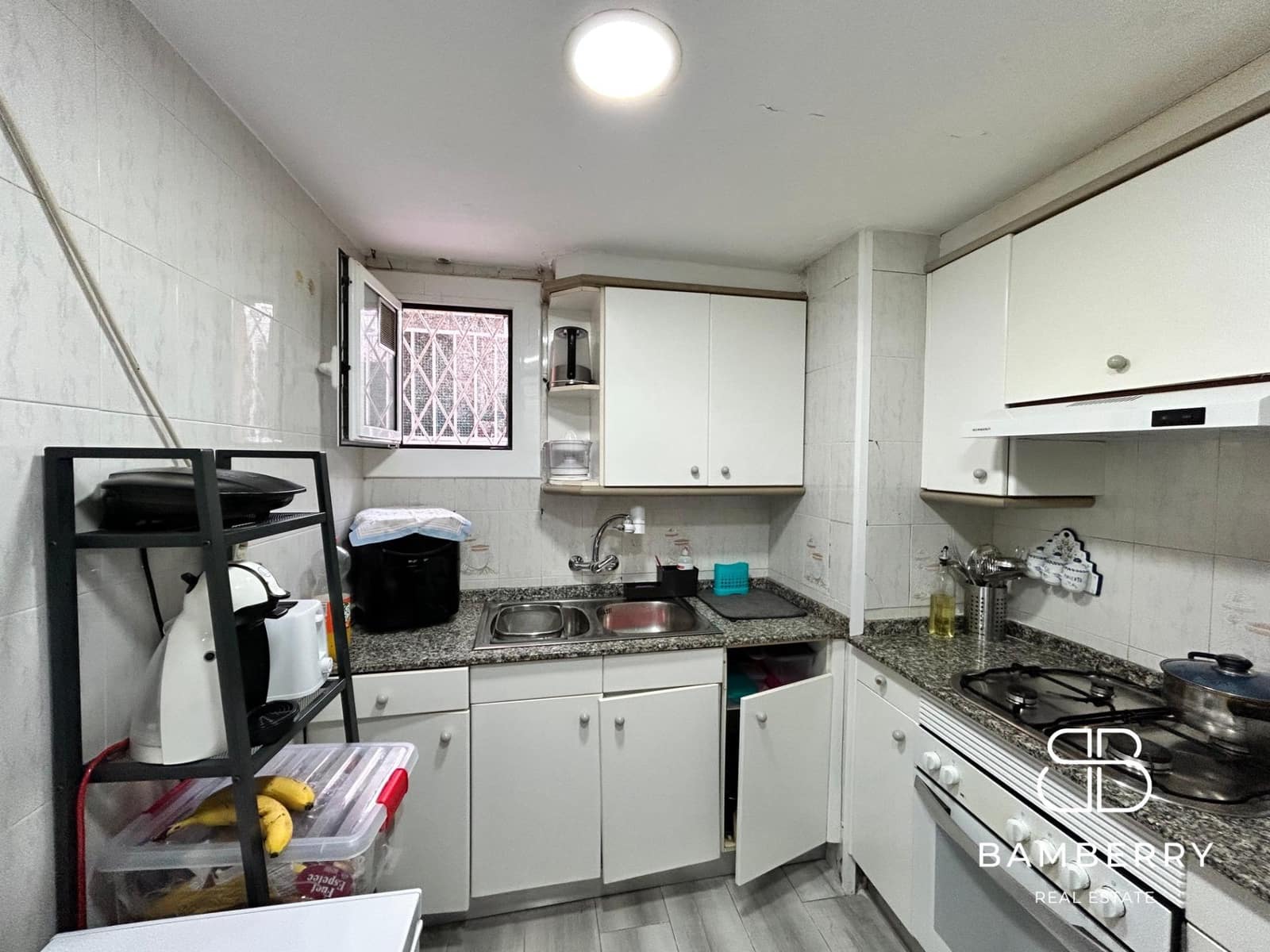 3 bedroom Flat for sale in Castelldefels - € 280,000 (Ref: 9181526)