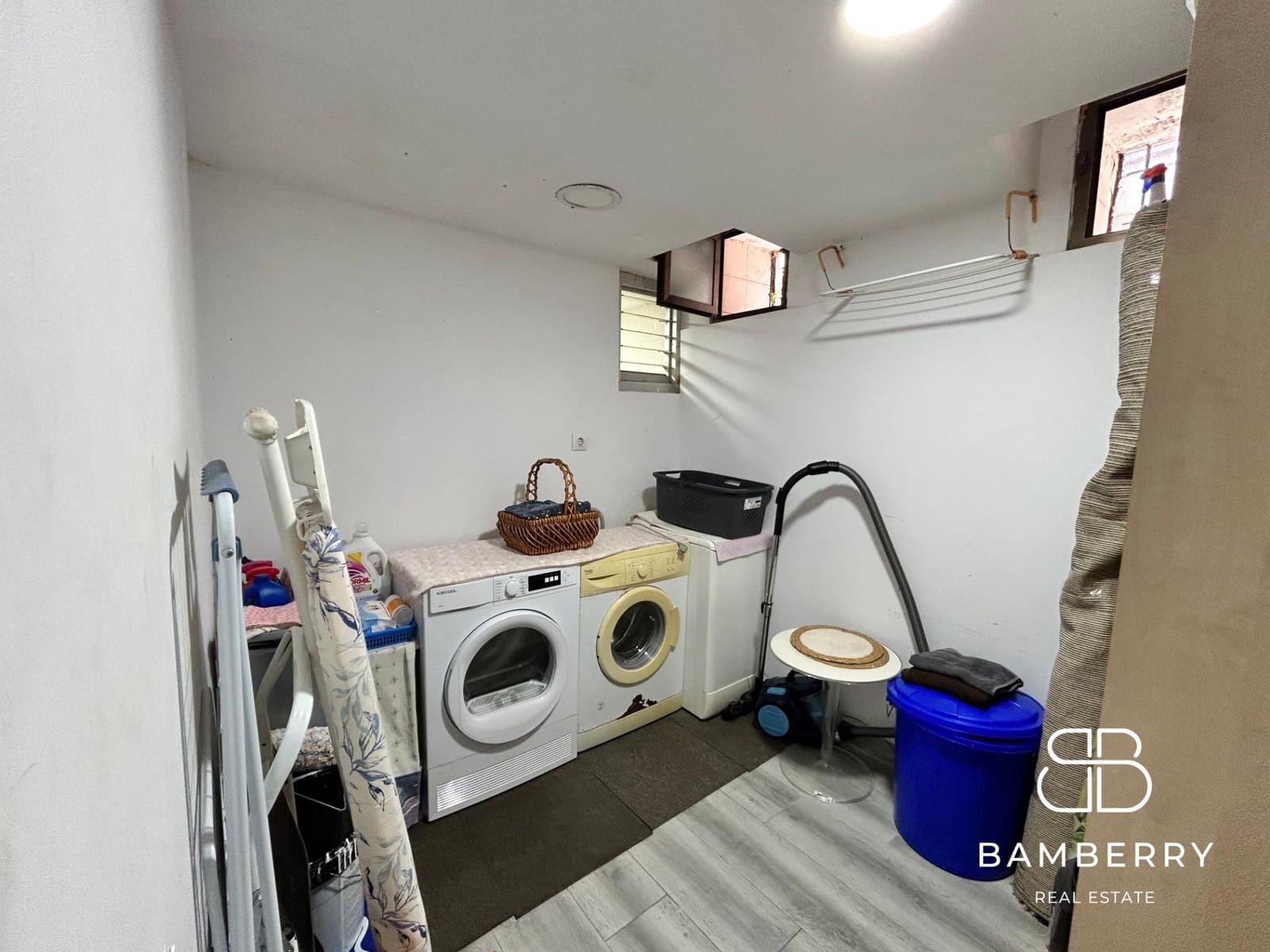 3 bedroom Flat for sale in Castelldefels - € 280,000 (Ref: 9181526)