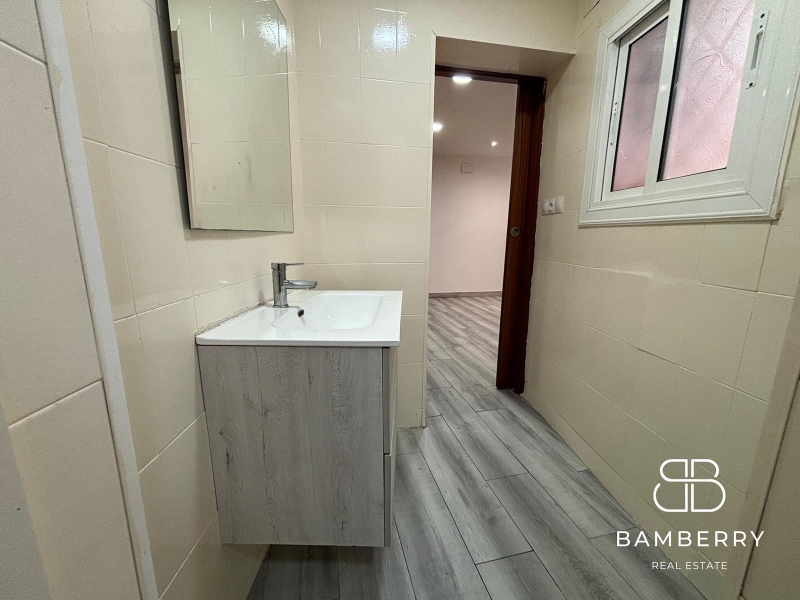 3 bedroom Flat for sale in Castelldefels - € 280,000 (Ref: 9181526)