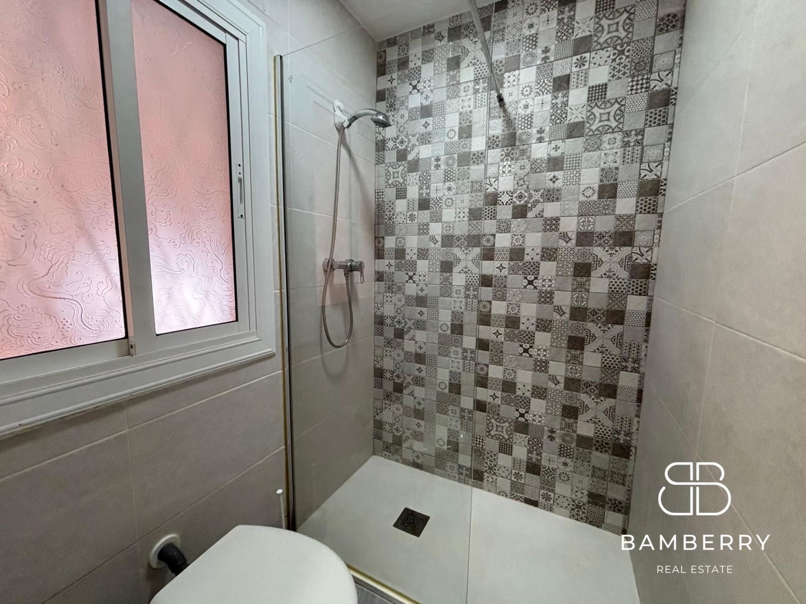 3 bedroom Flat for sale in Castelldefels - € 280,000 (Ref: 9181526)