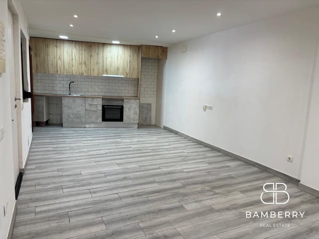 3 slaapkamer Flat te koop in Castelldefels - € 280.000 (Ref: 9181526)