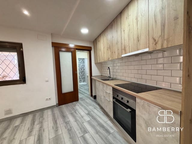 3 slaapkamer Flat te koop in Castelldefels - € 280.000 (Ref: 9181526)