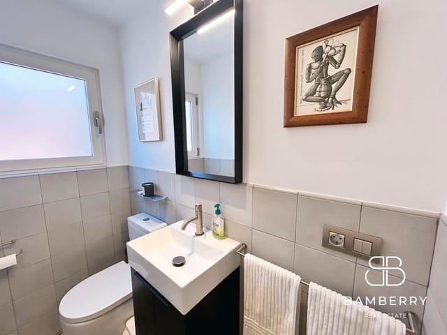 Piso de 2 habitaciones en Castelldefels en venta - 645.000 € (Ref: 9204551)