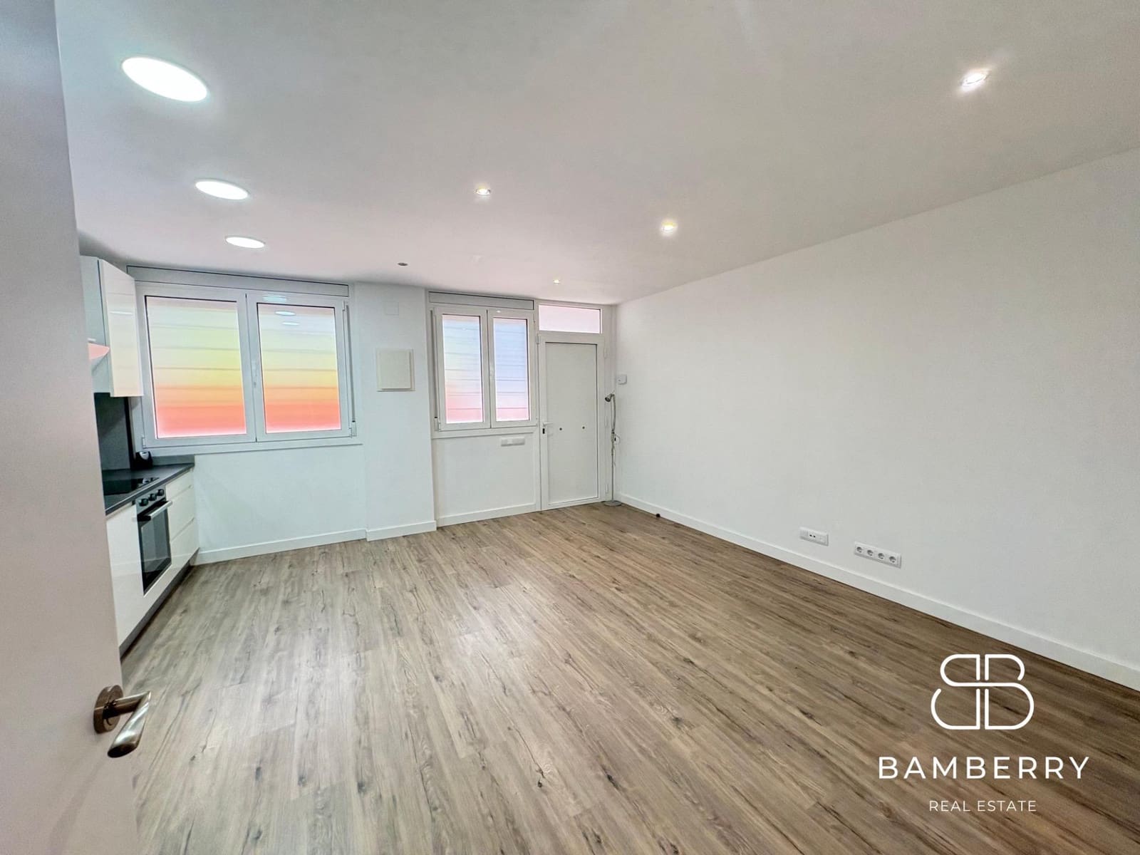 Piso de 2 habitaciones en Castelldefels en venta - 215.000 € (Ref: 9219985)