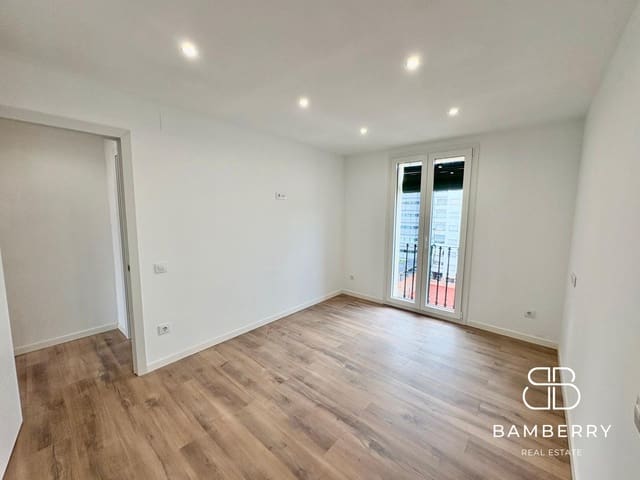 2 quarto Penthouse para venda em Eixample, Barcelona cidade - 589 000 € (Ref: 9243445)