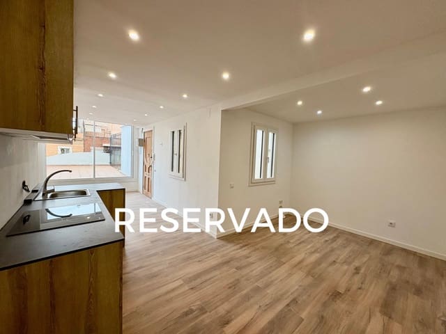 2 chambre Penthouse à vendre à Eixample, Barcelone ville - 589 000 € (Ref: 9243445)