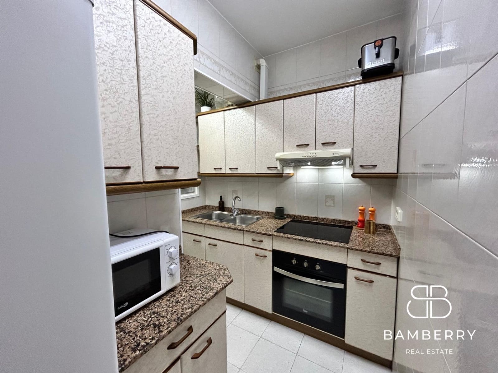 2 soveværelse Lejlighed til salg i Sitges - € 399.000 (Ref: 9255312)