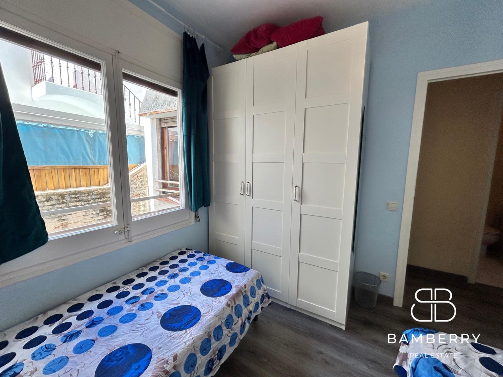 2 bedroom Flat for sale in Sitges - € 399,000 (Ref: 9255312)