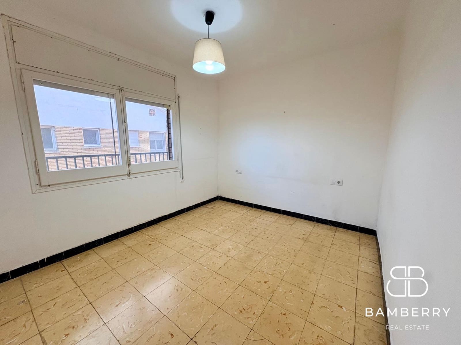 3 slaapkamer Flat te koop in Castelldefels - € 329.000 (Ref: 9272630)