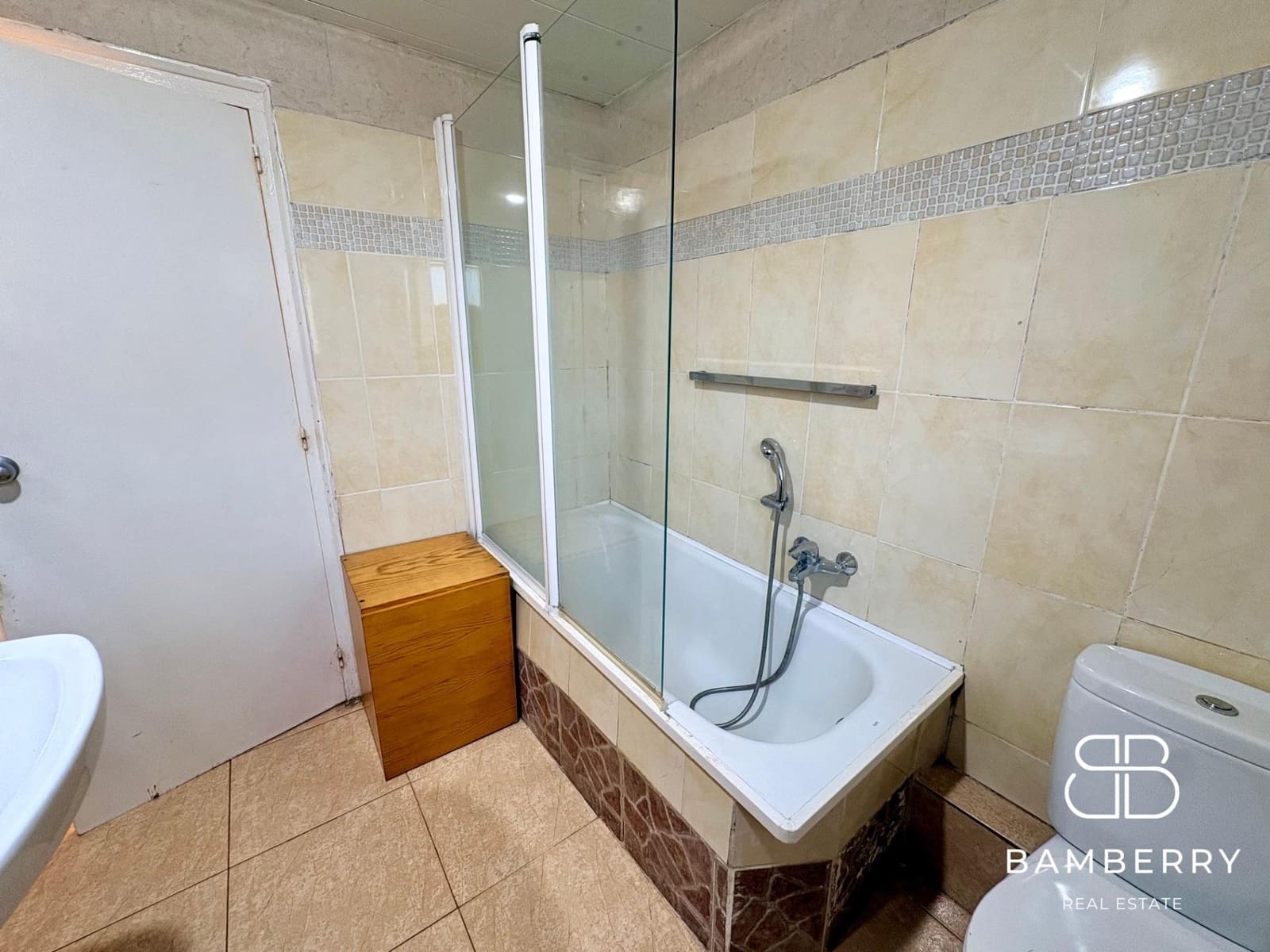 3 slaapkamer Flat te koop in Castelldefels - € 329.000 (Ref: 9272630)