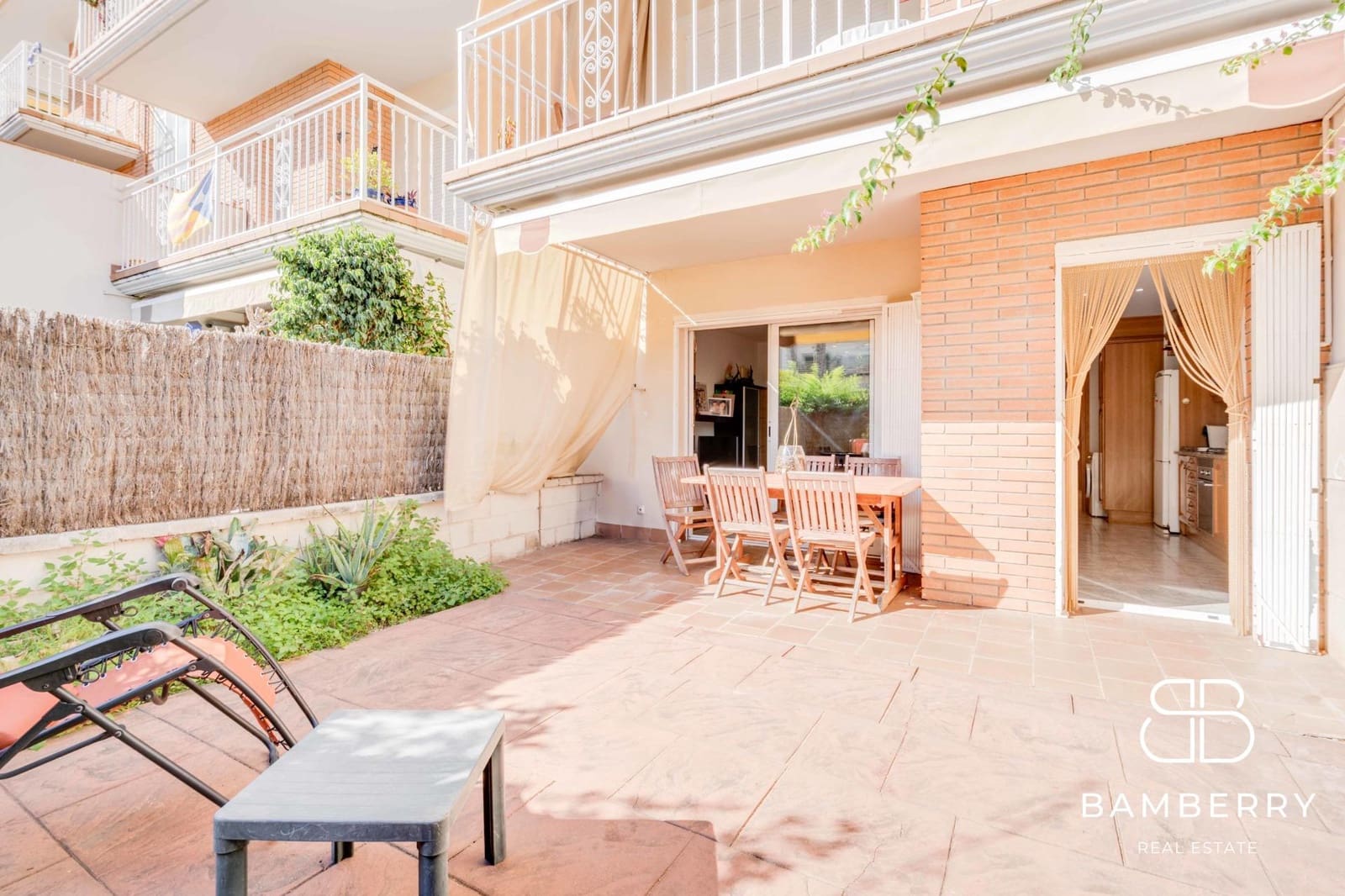 3 bedroom Flat for sale in Sant Pol de Mar with pool garage - € 425,000 (Ref: 9374137)