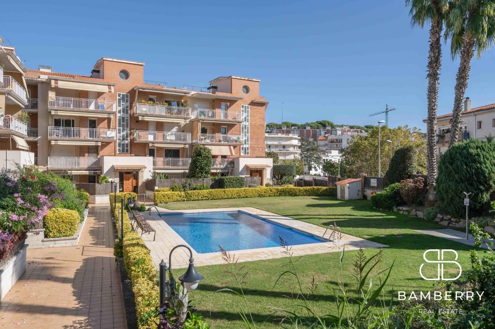 3 bedroom Flat for sale in Sant Pol de Mar with pool garage - € 425,000 (Ref: 9374137)
