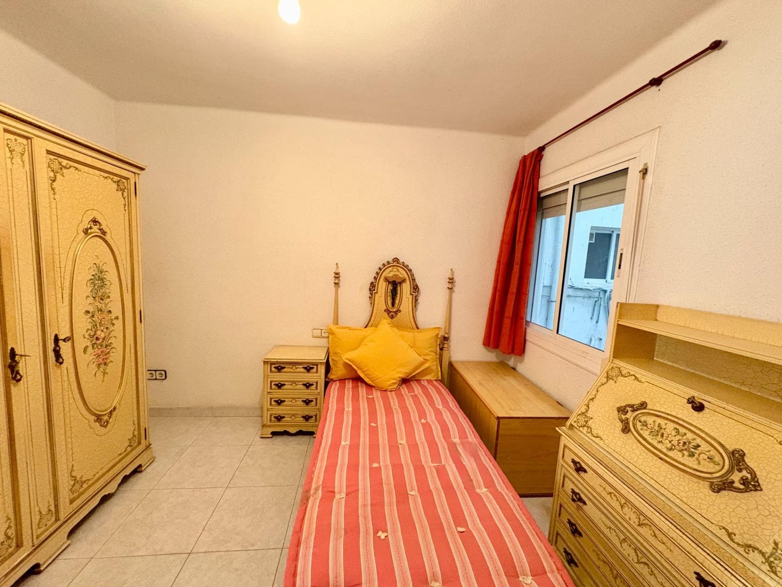 2 sovrum Lägenhet till salu i Castelldefels - 270 000 € (Ref: 9375359)