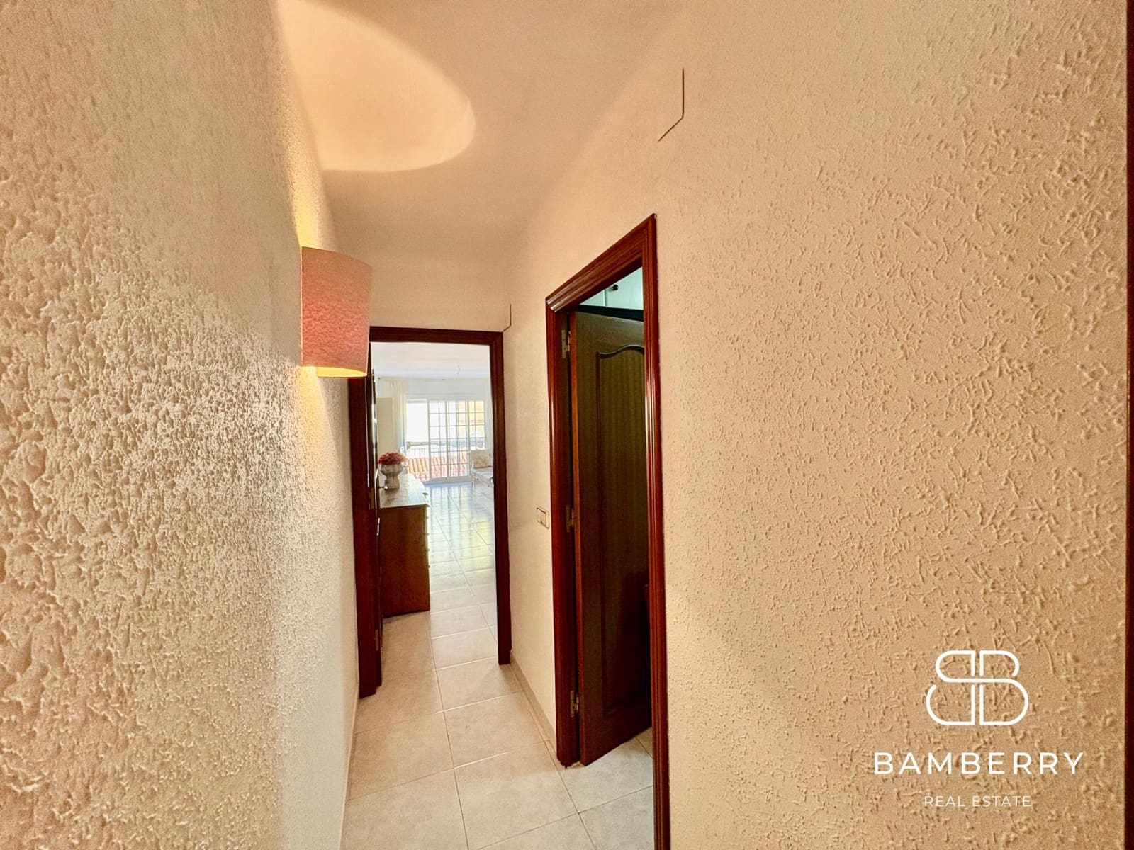 2 bedroom Flat for sale in Castelldefels - € 270,000 (Ref: 9375359)