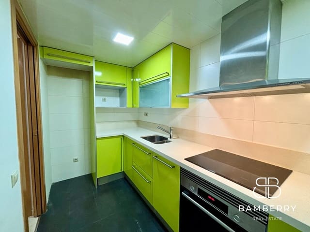 Bureau de 1 chambre à louer à Castelldefels - 750 € (Ref: 9422479)