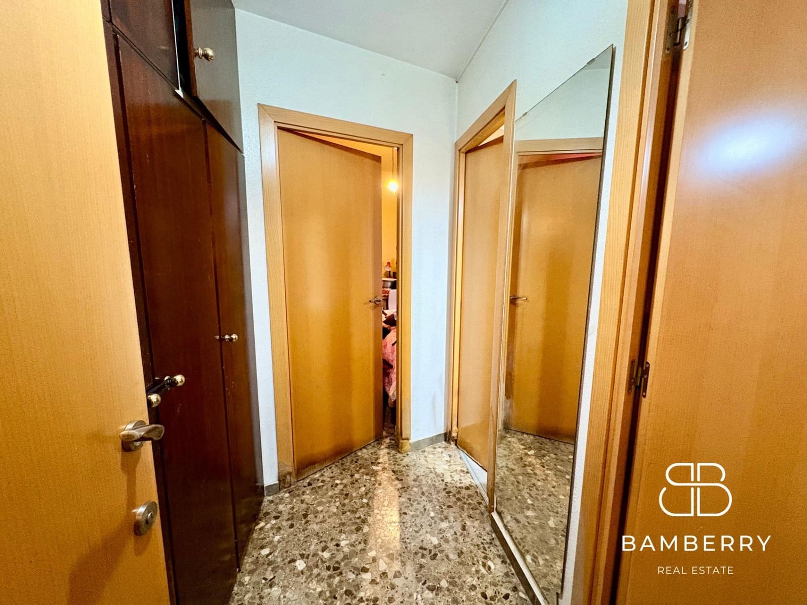 3 bedroom Flat for sale in Castelldefels - € 365,000 (Ref: 9513443)