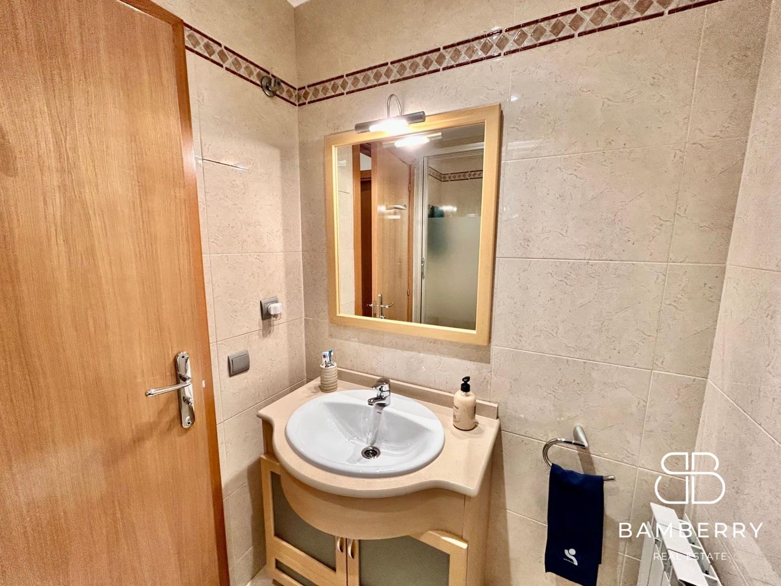 3 slaapkamer Flat te koop in Castelldefels met zwembad - € 565.000 (Ref: 9568707)