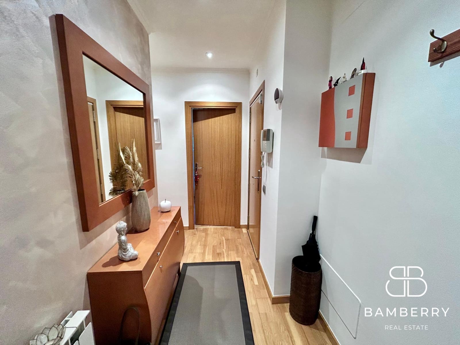 3 bedroom Flat for sale in Castelldefels with pool - € 565,000 (Ref: 9568707)