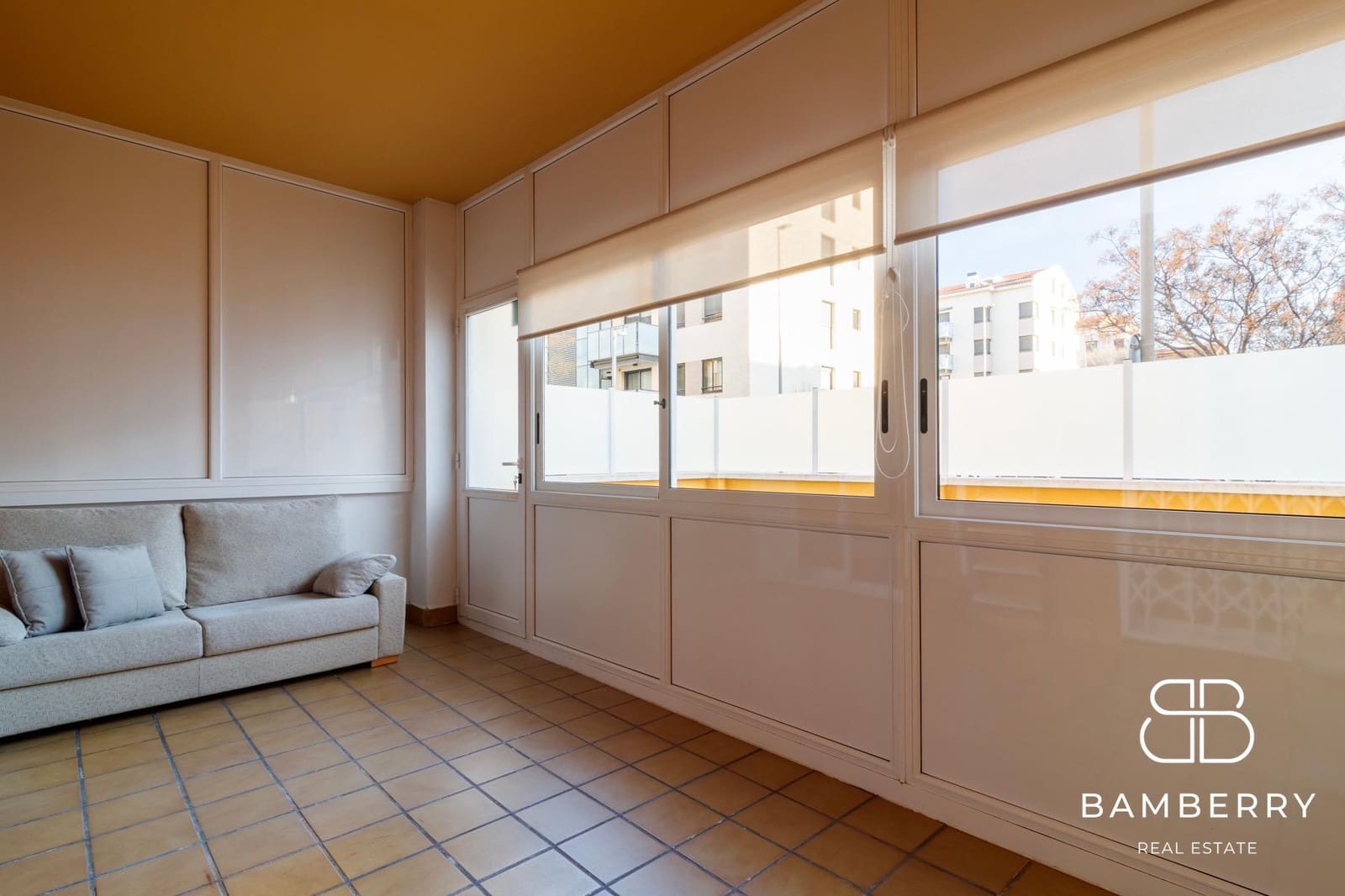 3 quarto Apartamento para venda em Castelldefels com piscina - 565 000 € (Ref: 9568707)
