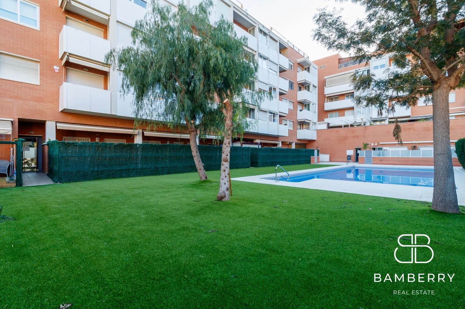 3 quarto Apartamento para venda em Castelldefels com piscina - 565 000 € (Ref: 9568707)