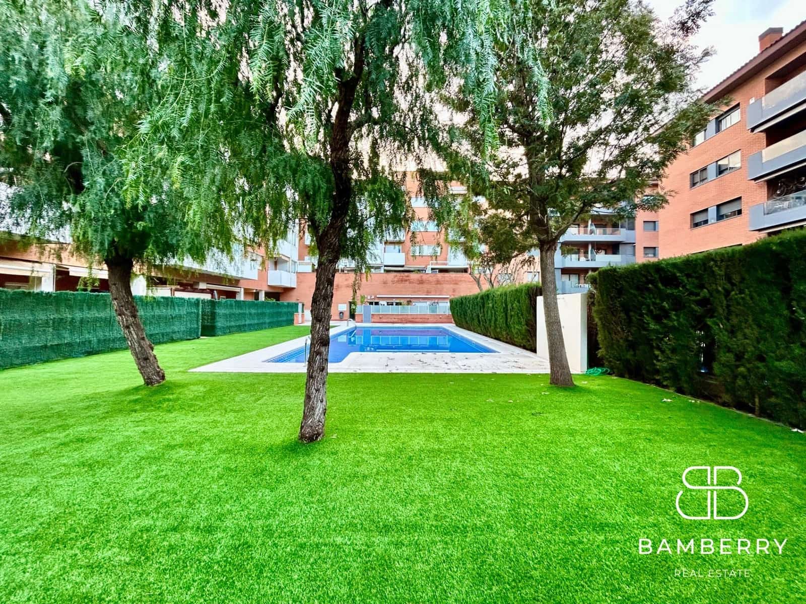 3 quarto Apartamento para venda em Castelldefels com piscina - 565 000 € (Ref: 9568707)