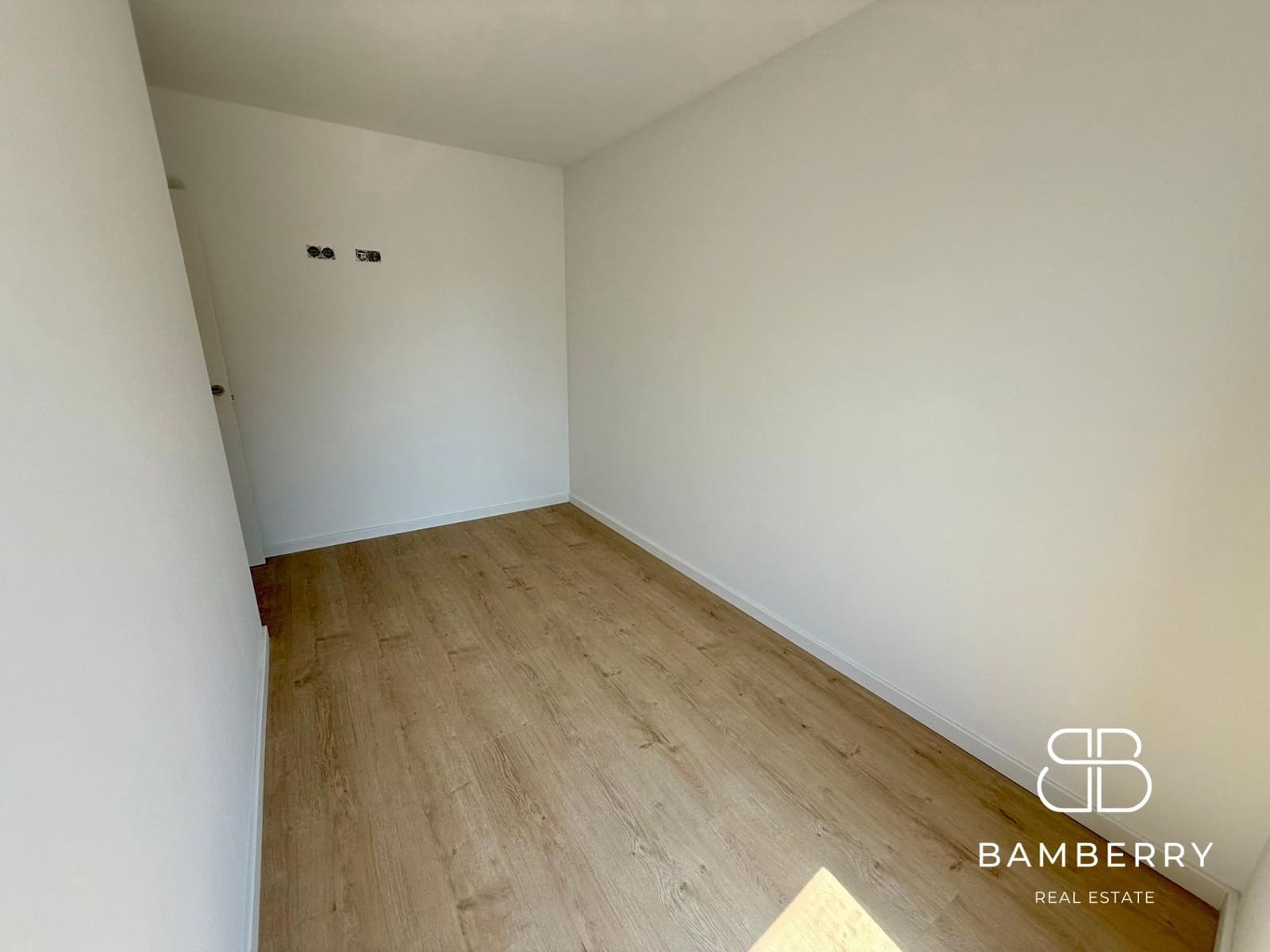 3 makuuhuone Kattohuoneisto myytävänä paikassa Badalona mukana 
autotalli - 575 000 € (Ref: 9627593)