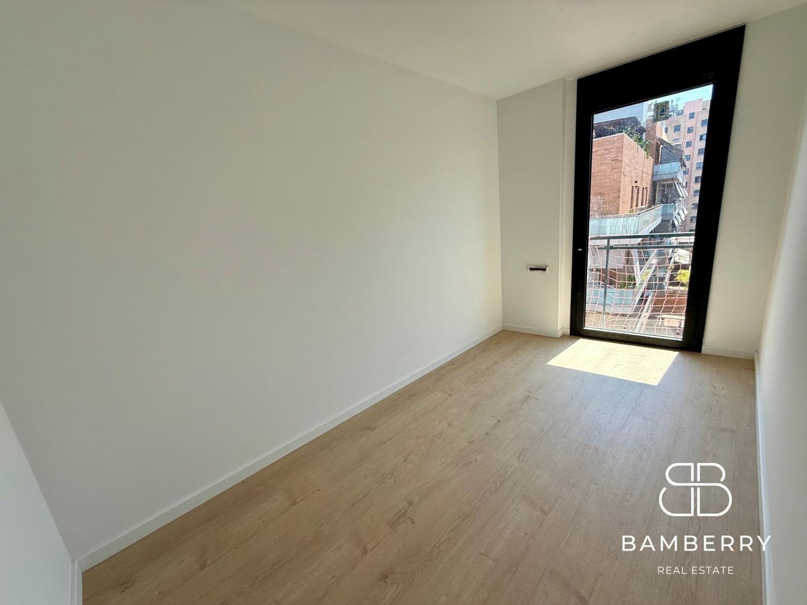 3 makuuhuone Kattohuoneisto myytävänä paikassa Badalona mukana 
autotalli - 575 000 € (Ref: 9627593)