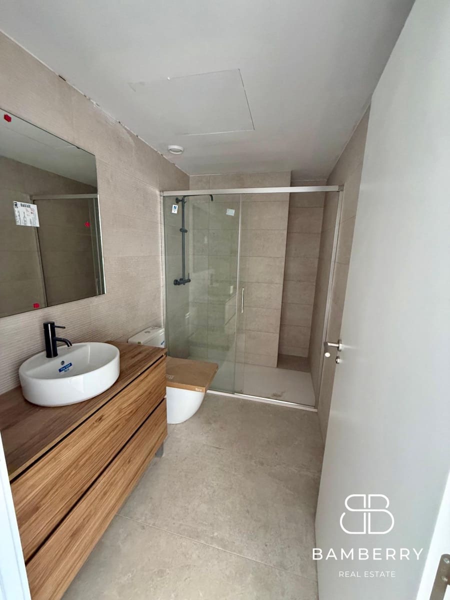 3 bedroom Penthouse for sale in Badalona with garage - € 575,000 (Ref: 9627593)