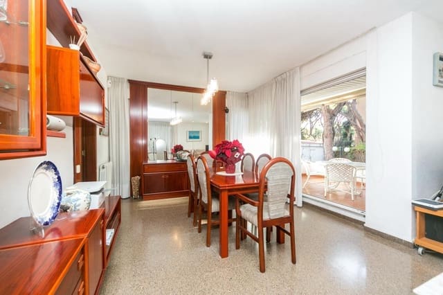 5 chambre Maison de Ville à vendre à Gavà - 1 390 000 € (Ref: 9788429)