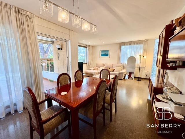 5 makuuhuone Omakotitalo myytävänä paikassa Gavà - 1 390 000 € (Ref: 9788429)