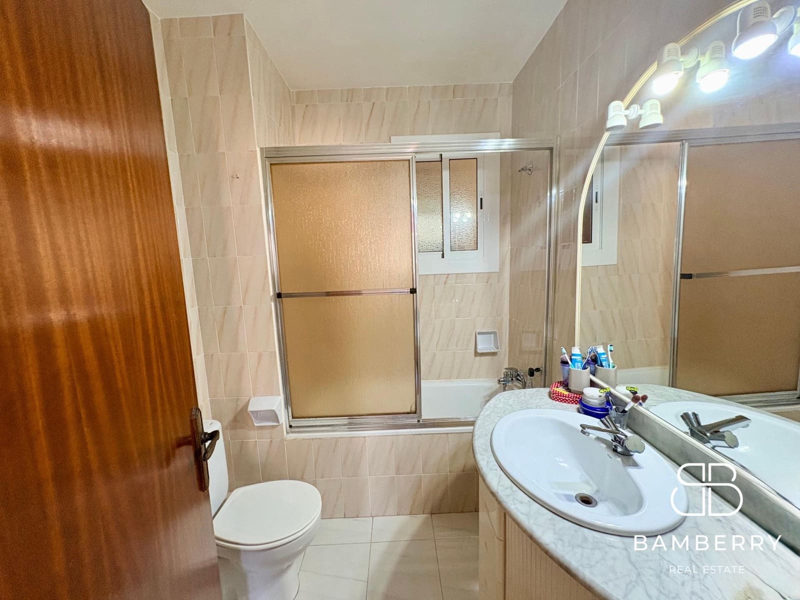 4 sypialnia Mieszkanie na sprzedaż w El Prat de Llobregat - 390 000 € (Ref: 9890414)