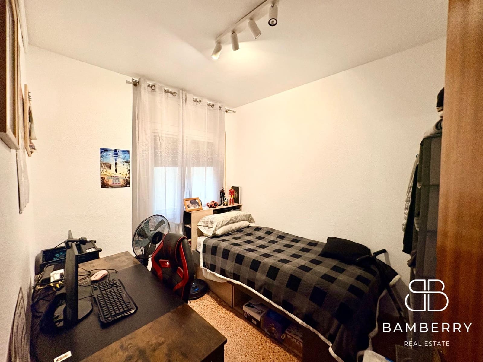 4 sypialnia Mieszkanie na sprzedaż w El Prat de Llobregat - 390 000 € (Ref: 9890414)
