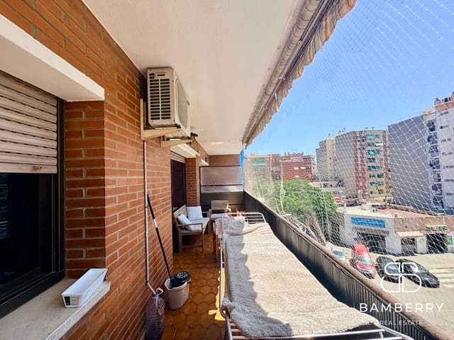 4 sypialnia Mieszkanie na sprzedaż w El Prat de Llobregat - 390 000 € (Ref: 9890414)