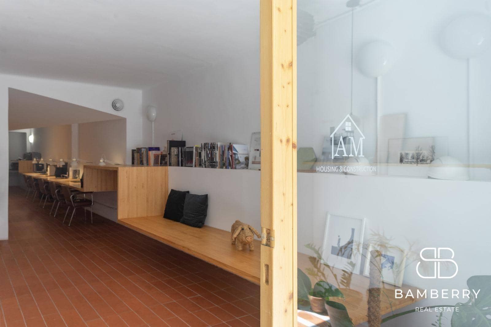 Commercial for rent in Barcelona city - € 1,200 (Ref: 9966684)