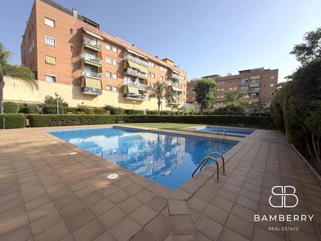 4 soverom Leilighet til salgs i Castelldefels med svømmebasseng - € 590 000 (Ref: 9966685)
