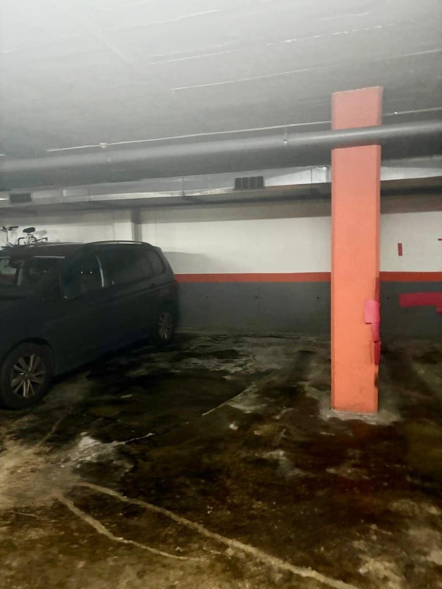 4 makuuhuone Asunto myytävänä paikassa Castelldefels mukana uima-altaan - 590 000 € (Ref: 9966685)
